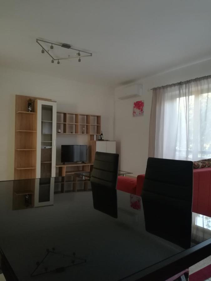 Apartments Eliva Umag Bagian luar foto