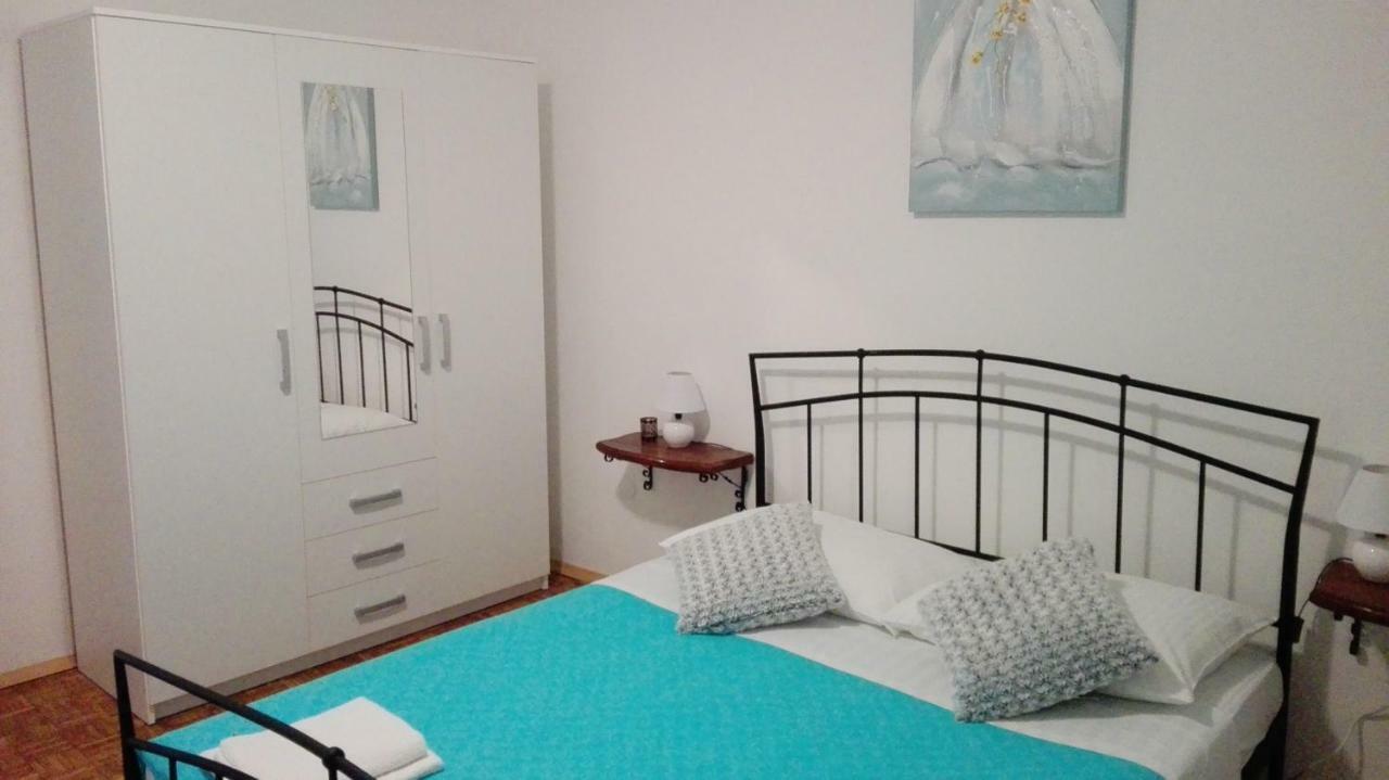 Apartments Eliva Umag Bagian luar foto