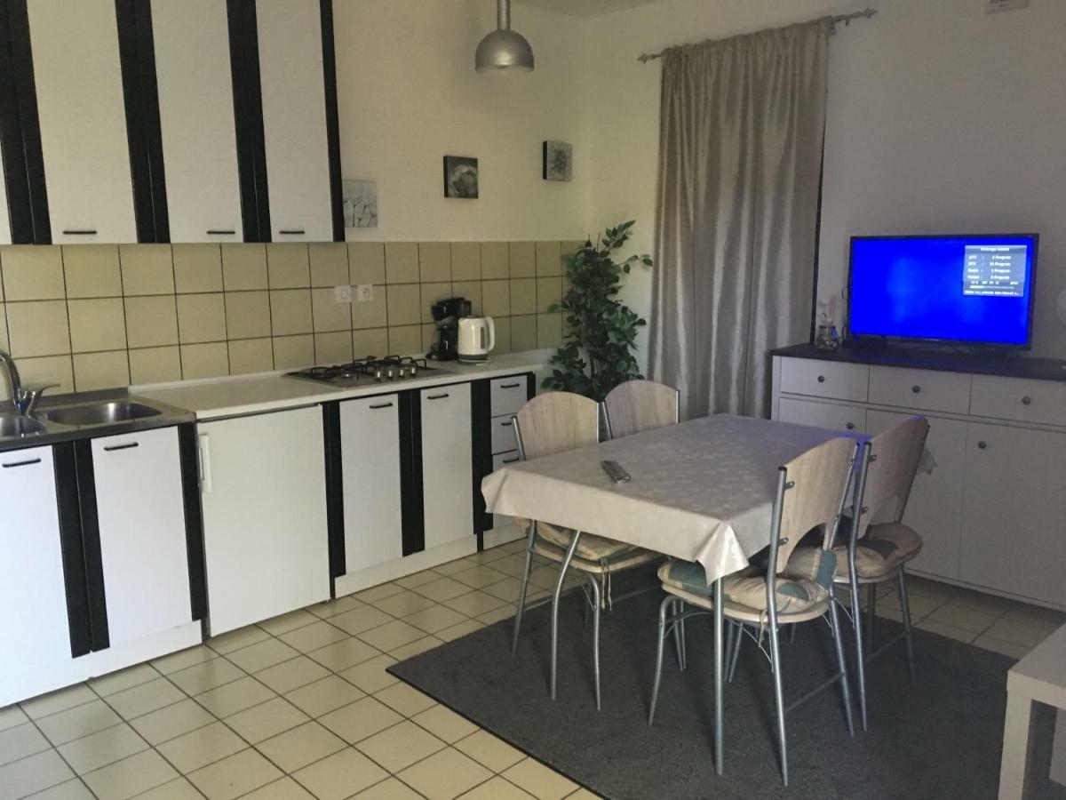 Apartments Eliva Umag Bagian luar foto